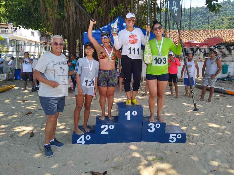 Competições aquáticas agitam a Praia do Bonfim 2