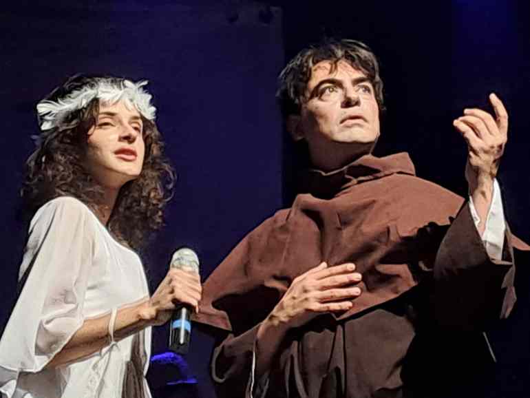 Pe&ccedil;a Ant&ocirc;nio dos Pobres - Teatro Graja&uacute; - Rio