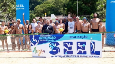 Polo Aqu&aacute;tico dos Reis agita a Praia Grande em Angra