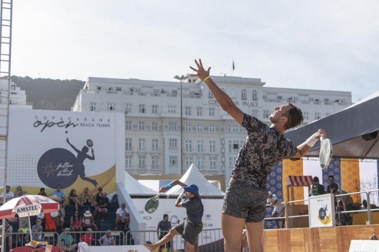 Copacabana Open de Beach Tennis, volta às areias do Rio de Janeiro e já é o maior campeonato do mundo na categoria, com 1.510 atletas inscritos