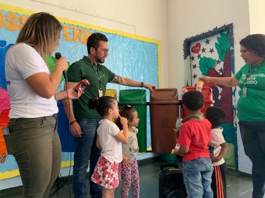Educa&ccedil;&atilde;o ambiental na sala de aula em Mangaratiba