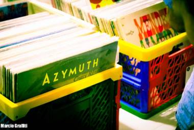 De volta ao Flamengo a Feira de Vinil do Rio comemora sua 20&ordm; edi&ccedil;&atilde;o com shows de bandas locais e com homenagem especial &agrave; Jo&atilde;o Donato