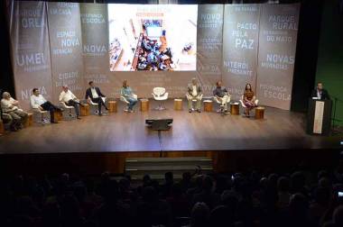 Prefeitura de Niter&oacute;i anuncia mais de meio bilh&atilde;o em investimentos para 2018 e 2019