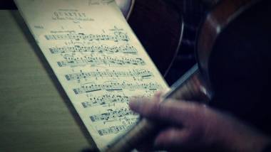 Escola de M&uacute;sica Villa-Lobos democratiza ensino da arte