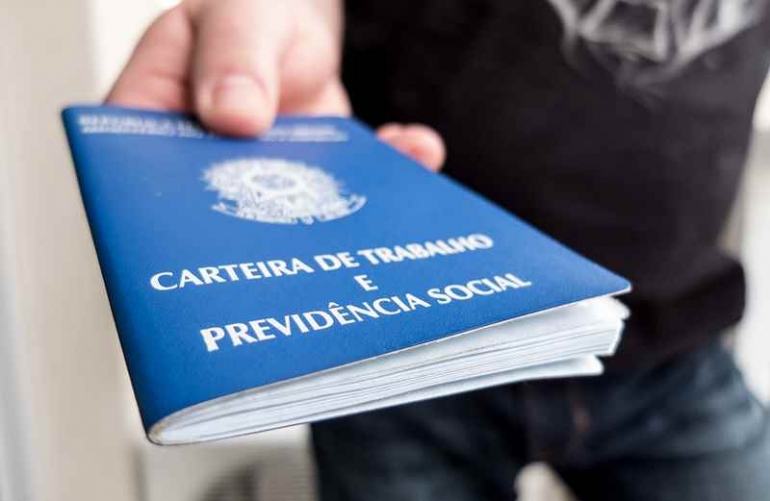 Angra dos Reis abre processo seletivo para Berçarista (79 vagas). Faça sua pré-inscrição